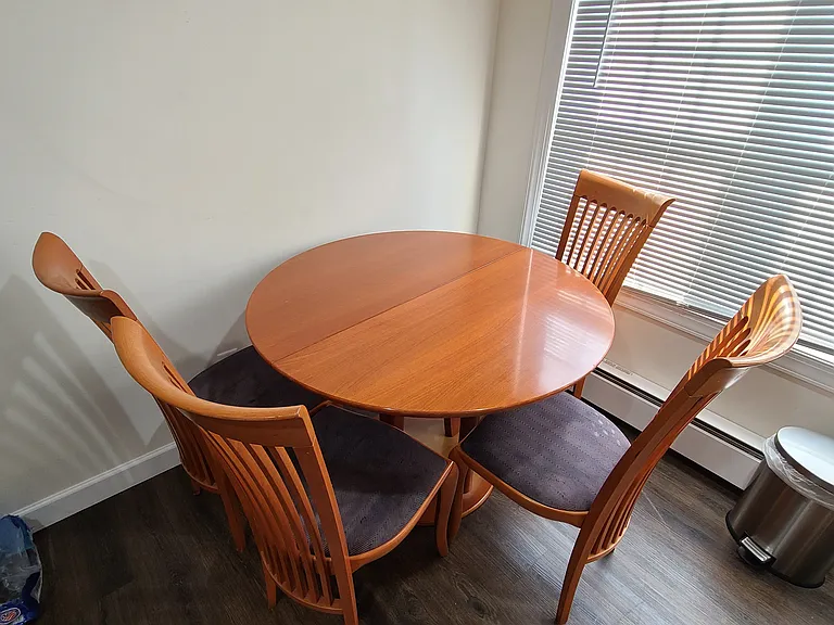 404 Henry St #2 — Photo 3