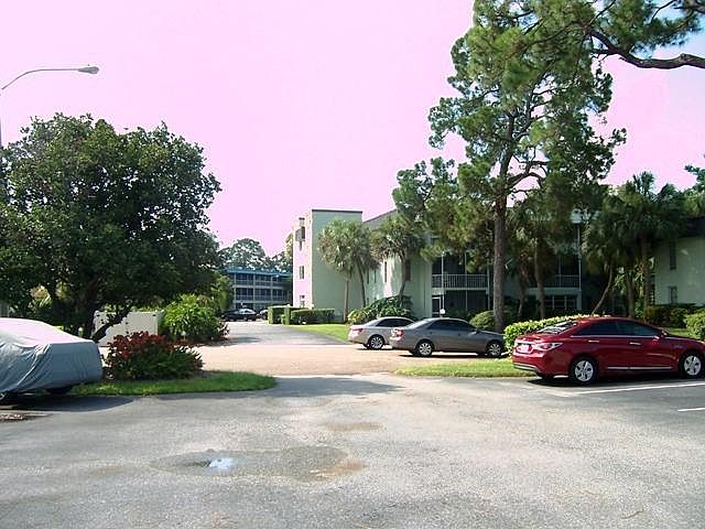 1st image of 4901 38th Way S #306