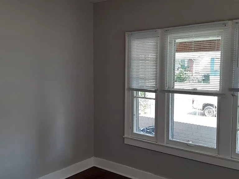 112 S 46th St — Photo 14