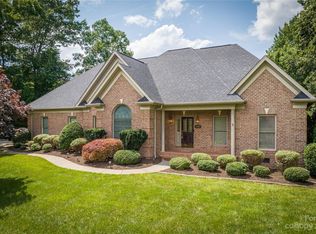 140 Wexford Point, Hickory, NC 28601