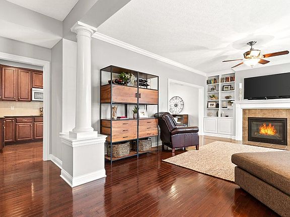 2nd image of 5022 Notting Hill Dr