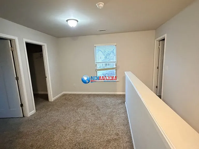 4201 Towncastle Ln — Photo 7