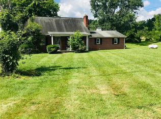 4416 Old Lowland Rd, Morristown, TN 37813