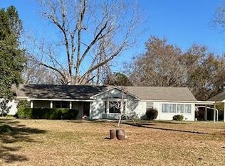 118 Mississippi Dr, Waynesboro, MS 39367