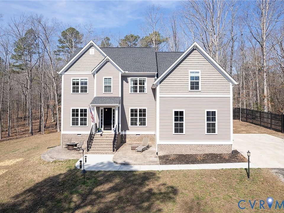 1st image of 19620 Ahern Rd