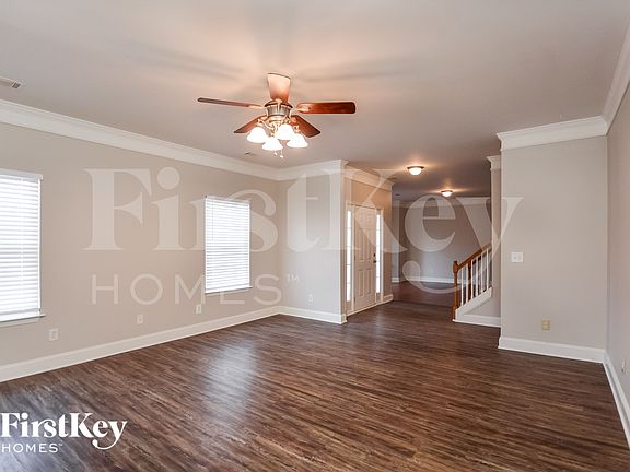 4th image of 4611 River Rd