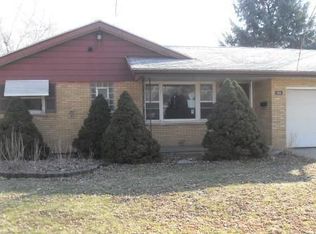 1355 Algonquin Dr, Elgin, IL 60120