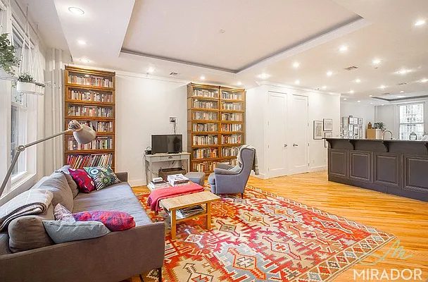 Rented by Mirador Real Estate | media 8