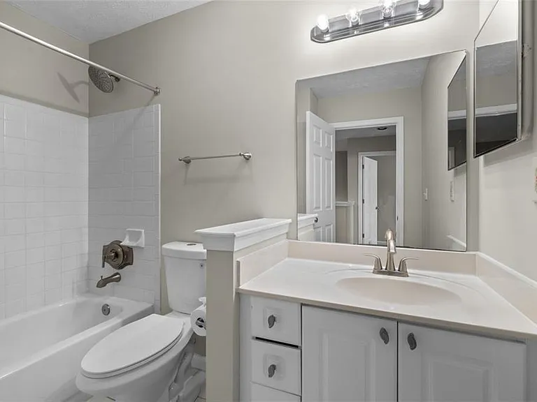 2680 Pine Tree Rd NE #5 — Photo 25