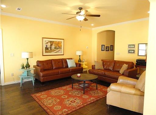 2nd image of 4305 Murfield Dr