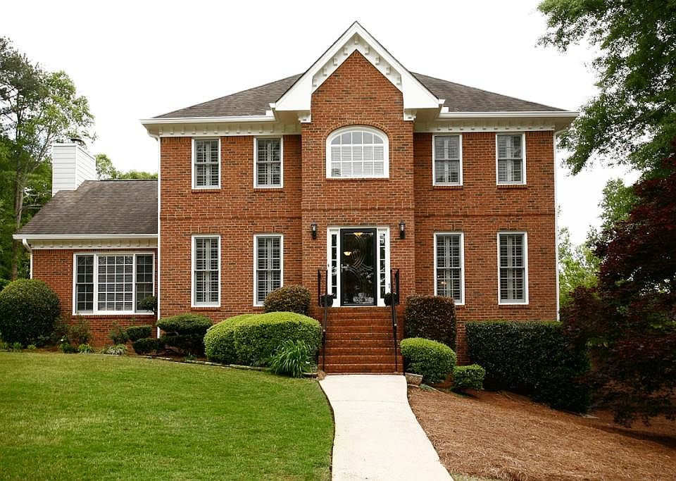 1st image of 3370 Brownwood Dr