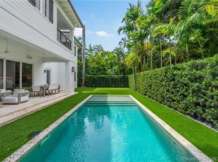 7263 SW 53rd Ct, Miami, FL 33143