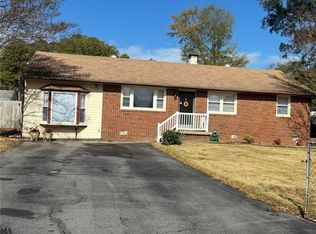 2918 Perlock Rd, North Chesterfield, VA 23237