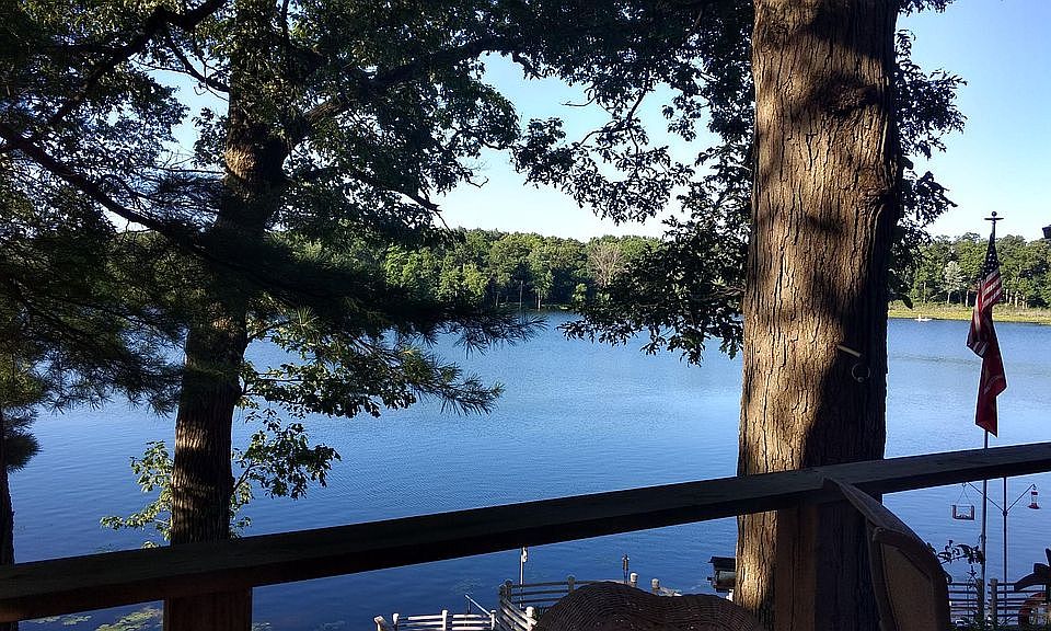 Lakefront location! 