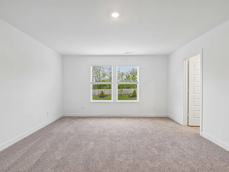 15274 Farrington Way — Photo 38