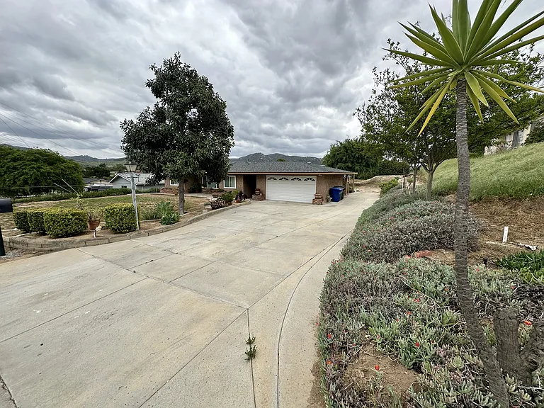 13239 Idyl Dr — Photo 20
