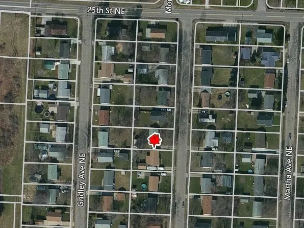 2317 Morris Ave NE, Canton, OH 44705