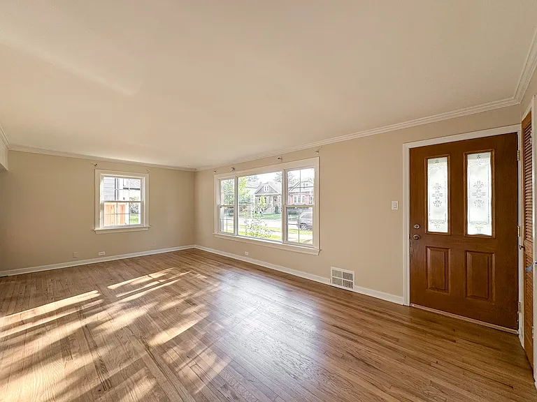 Living & dining room