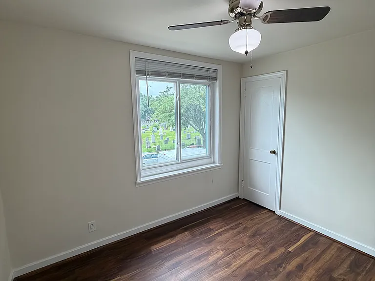 3588 Belgrade St — Photo 5