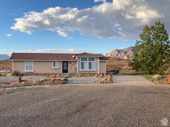 308 W Plateau Pl S #90, Lake Powell, UT 84533