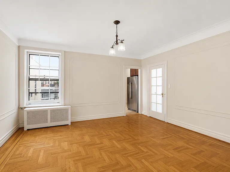352 96th St #2 — Photo 3