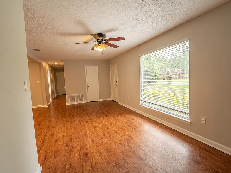 35 Sandpiper Rd — Photo 6