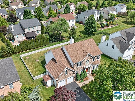 3rd image of 5016 Allen Dr