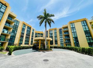 11790 SW 18th St APT 123-3, Miami, FL 33175