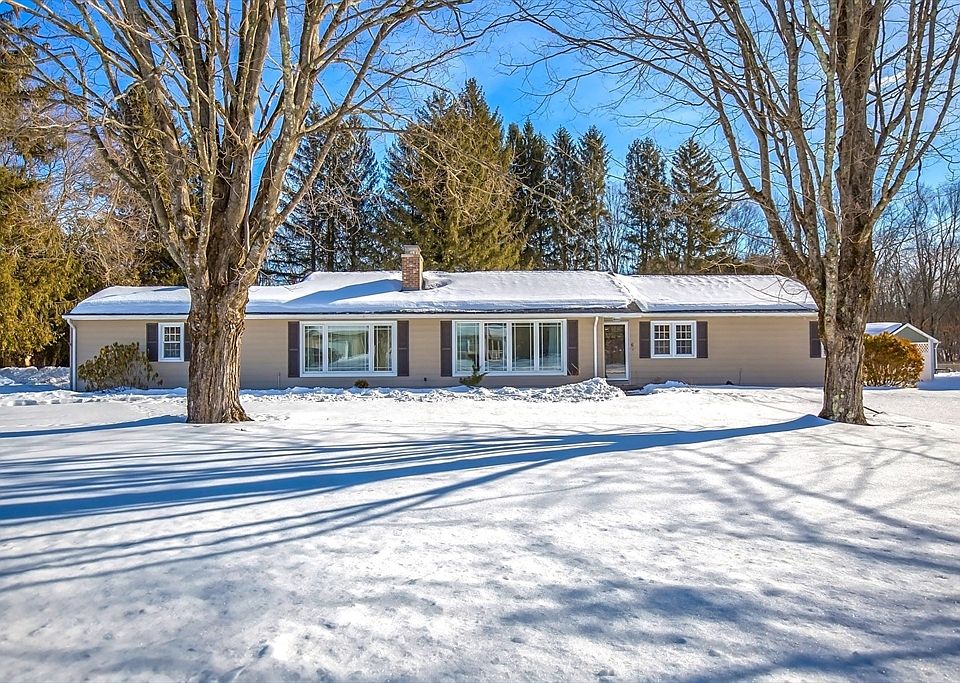 1st image of 6 Brooklawn Rd