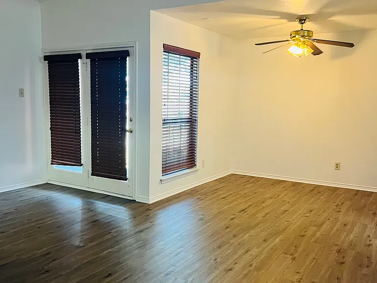 5913 Lake Hubbard Pkwy #227 — Photo 9