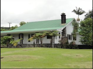 1526 Waianuenue Ave, Hilo, HI 96720