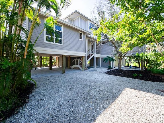 3rd image of 4389 Gulf Pines Dr