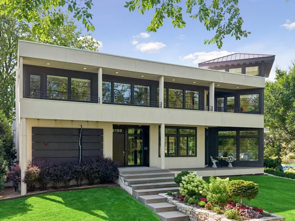 2100 W Lake Of The Isles Pkwy, Minneapolis, MN 55405
