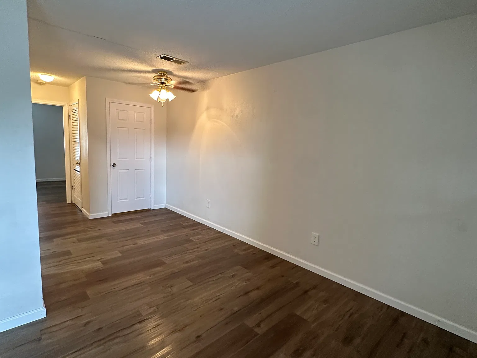 1 bed, $800 — Photo 3