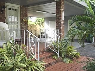 2nd image of 100 NE 86th St