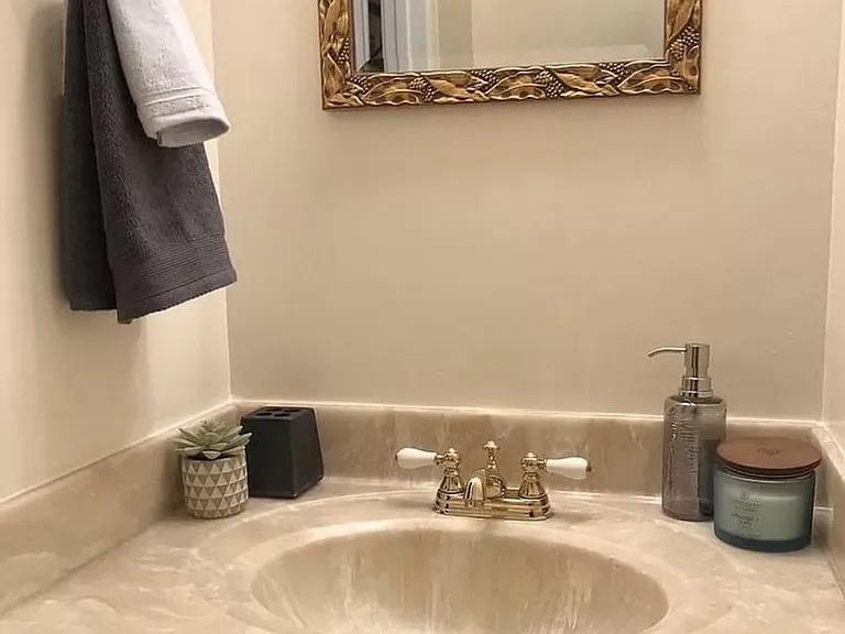 8043 Merry Oaks Ct — Photo 11