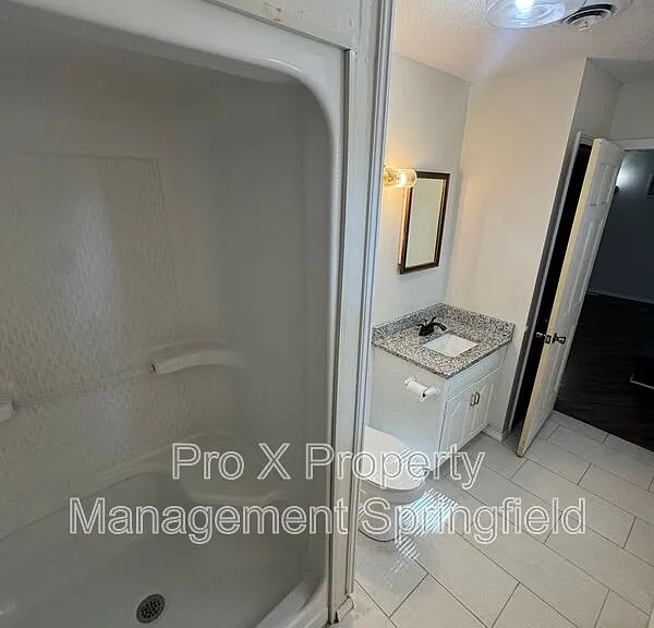 3332 S Southlyn Pl — Photo 13