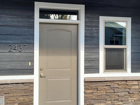 4th image of 2437 Aspen Grv
