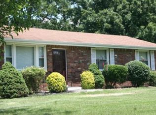 570 Highcrest Dr, Nashville, TN 37211