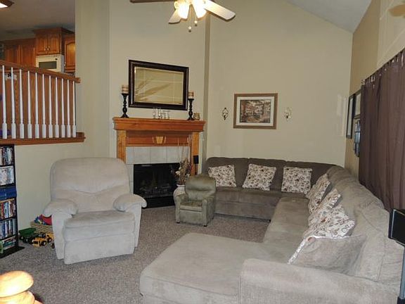 4th image of 616 Albatross Dr