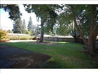 5th image of 9803 NE 60th St