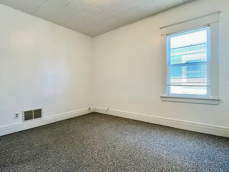 297 Sterling Ave #2 — Photo 12