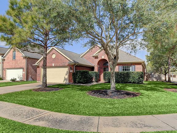 2nd image of 24910 Crystal Stone Ln