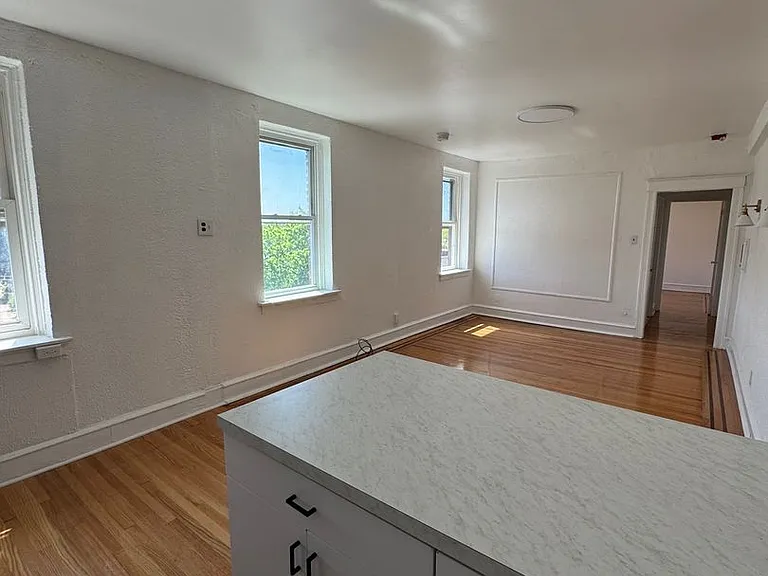 Oak Lynne Apartments — Photo 5