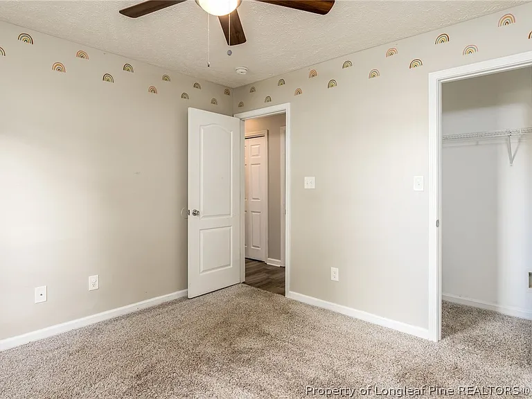 300 Pageant Ct — Photo 16