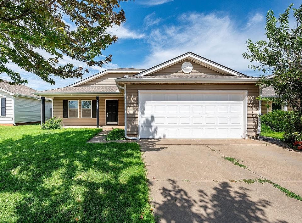 1st image of 14701 Moon Daisy Dr