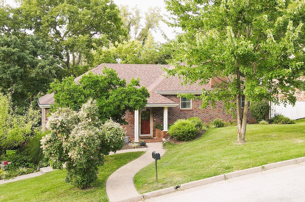 2708 Twin Hills Rd - Property Image