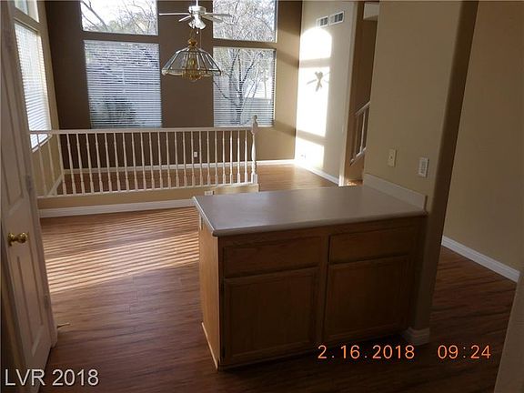 4th image of 1513 Tillman Falls Ave