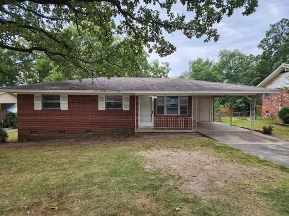 7 Cliffwood Cir, North Little Rock, AR 72118