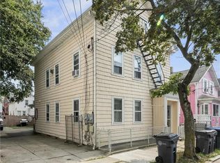 150 Early St, Providence, RI 02907